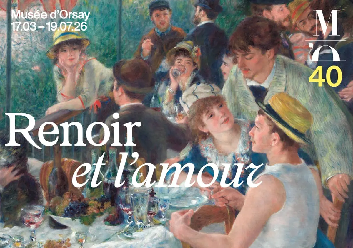 Un groupe de personnes en tenue d'époque lors d'une réunion animée en plein air, avec le texte Renoir et l'amour.