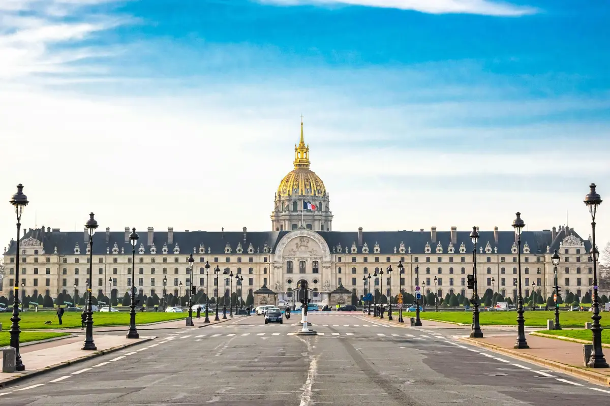 Façade Nord de l'Hôtel national des Invalides
