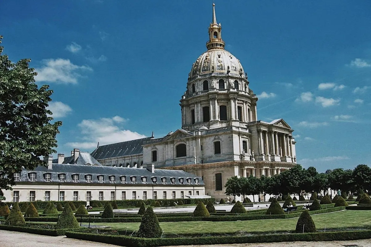 Musée de l'Armée-Les Invalides : Introduction aux guerres mondiales I et II - Petit groupe