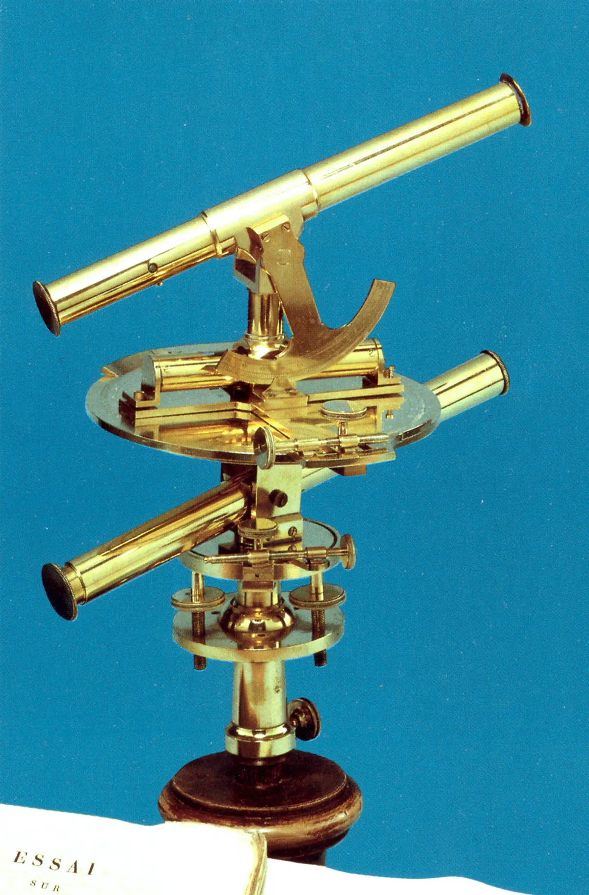 Une des pièces d'exception du Musée de l'instrumentation optique en Alsace