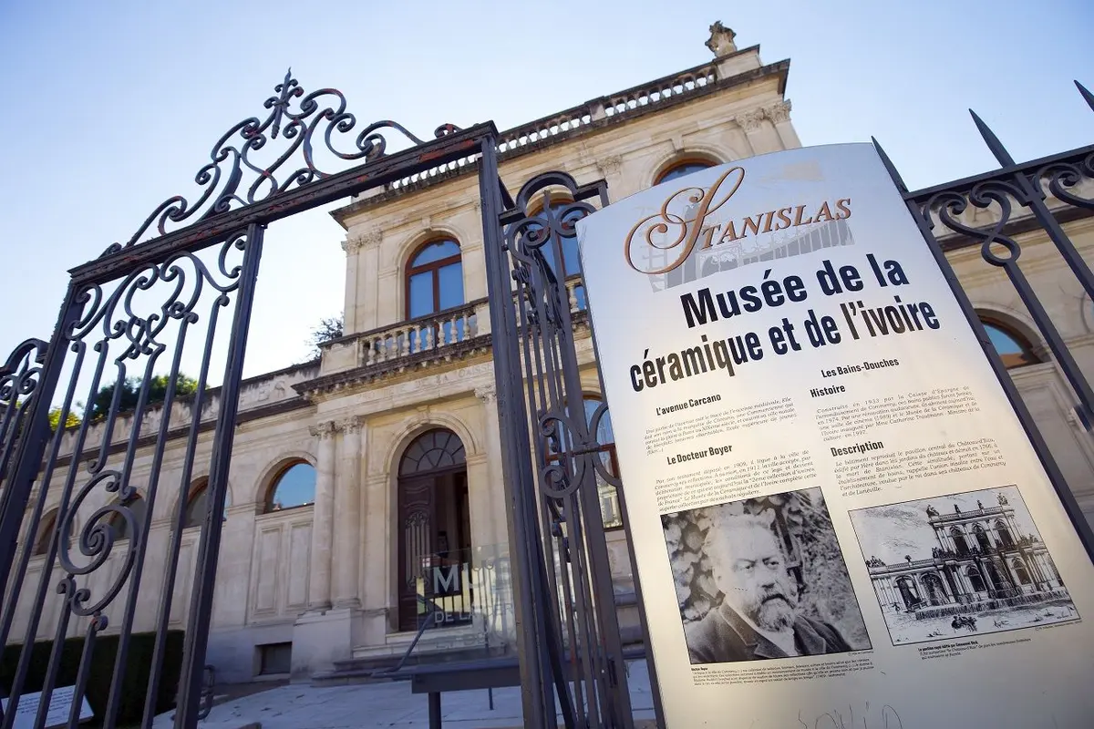 Musée de la Céramique et de l'ivoire