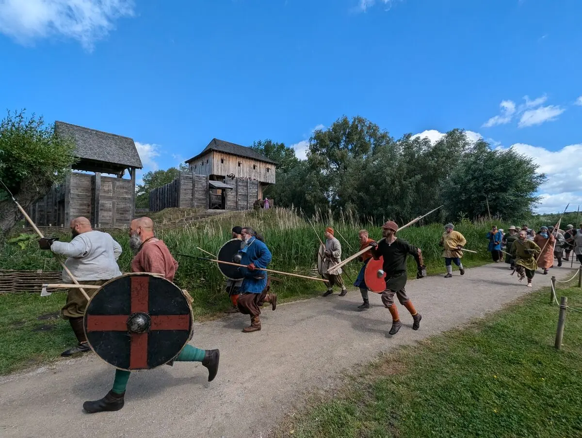 Musée-parc Arkéos - Entraînement international au combat viking