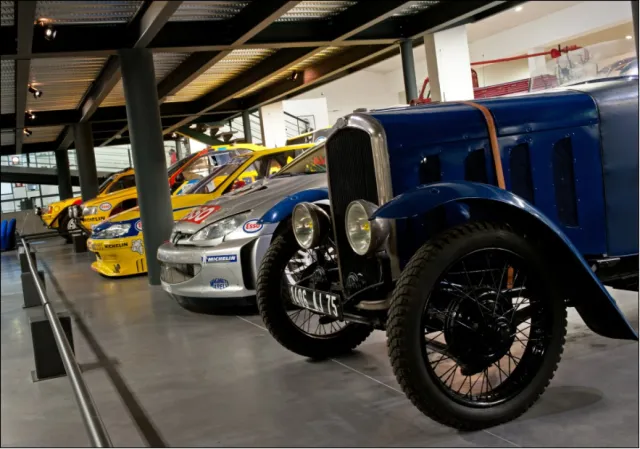 Les voitures sportives exposées au Musée de l\'Aventure Peugeot