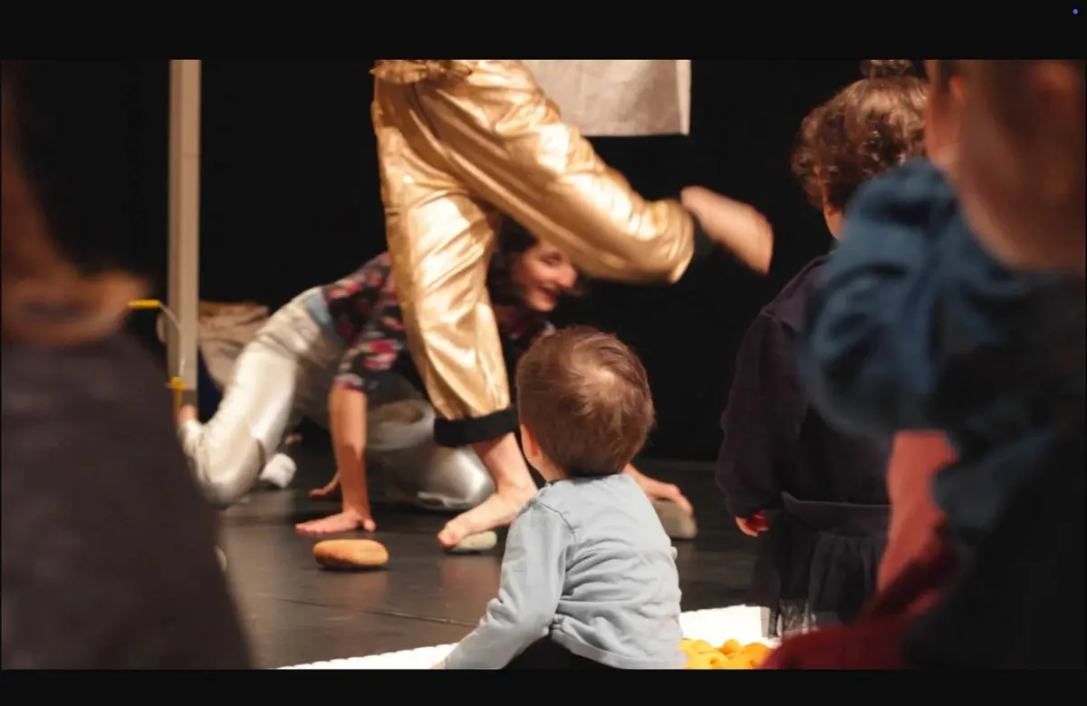 Musique et danse: Cou erture