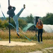 Neuf mouvements pour une cavale