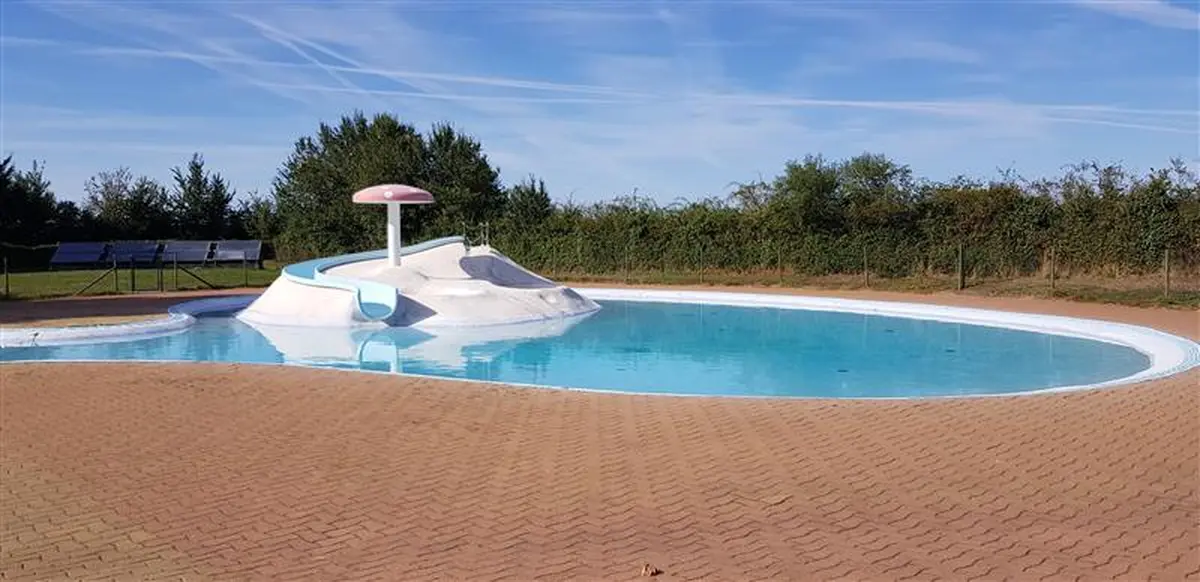 Nocturne au bassin de baignade du Cébron