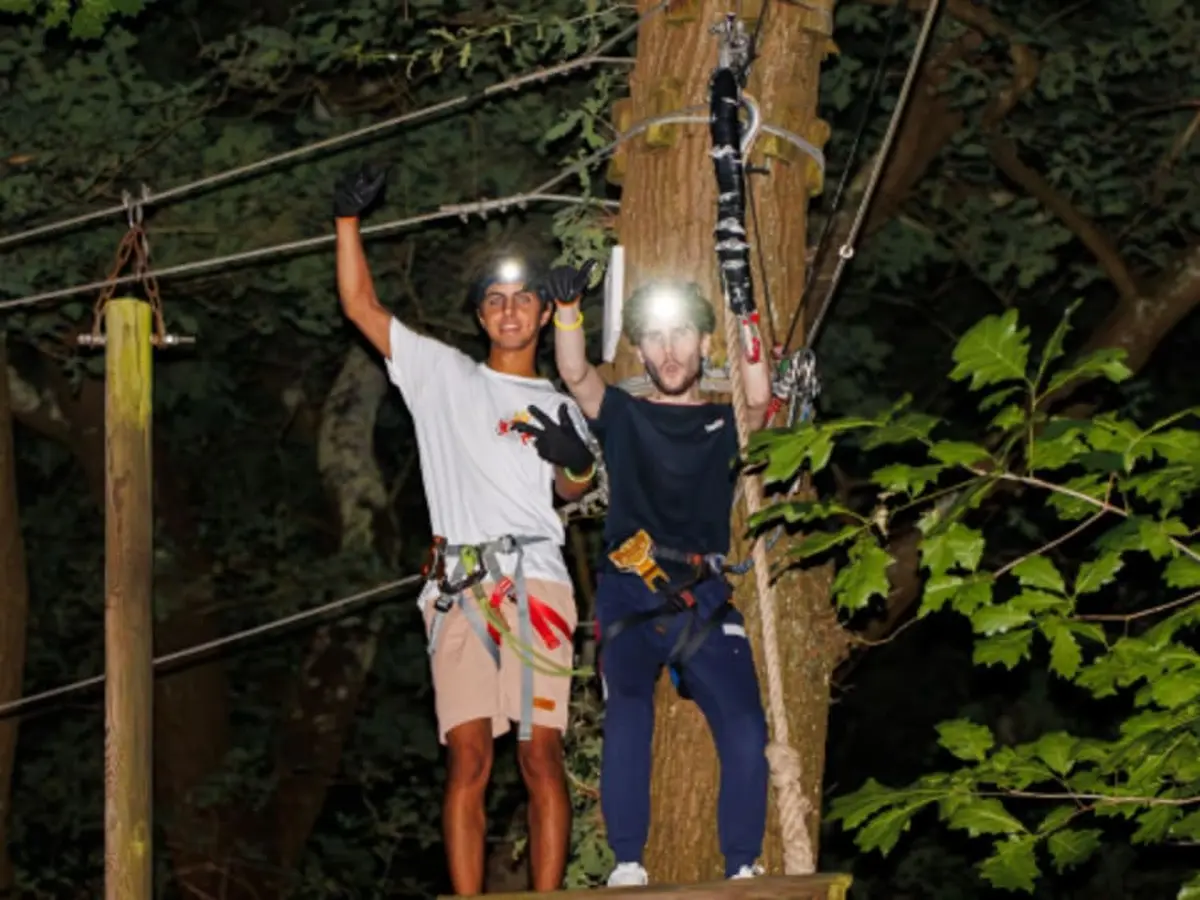 Nocturne au parc accrobranche près de Pau (64)