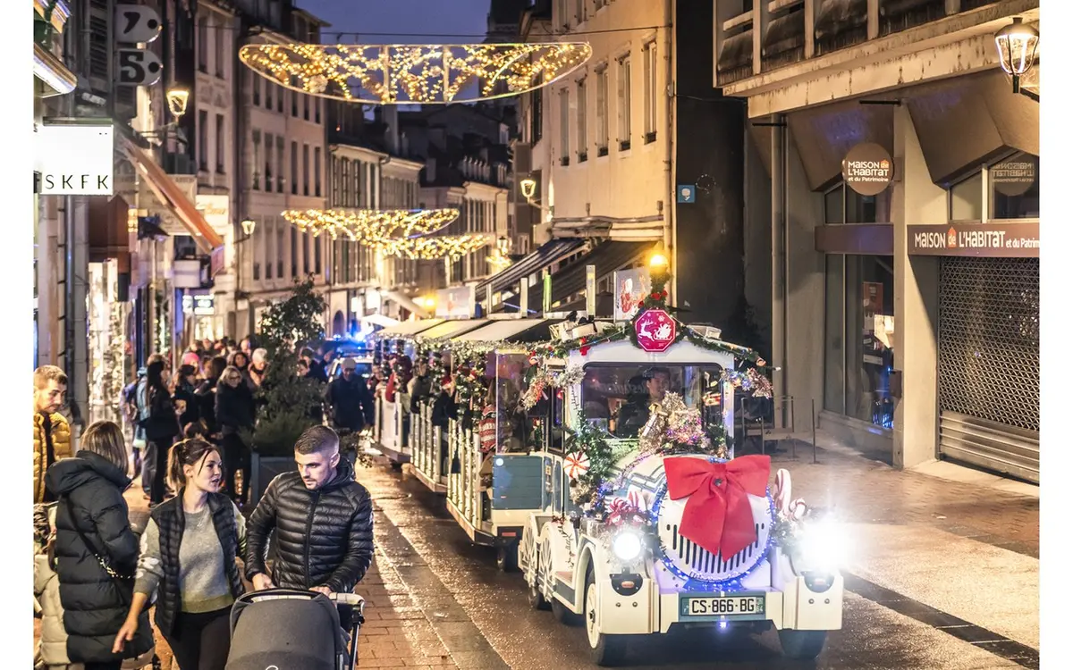 Noël à Pau - Les Balades en petit train du père Noël