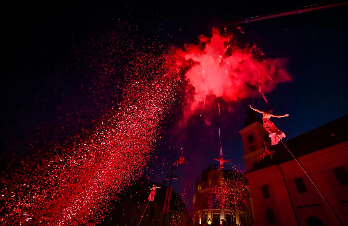 Le spectacle de la Cie Gratte-Ciel Rouge