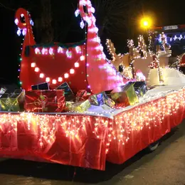 Noël enchanté défilé de tracteurs lumineux (89560 Ouanne)