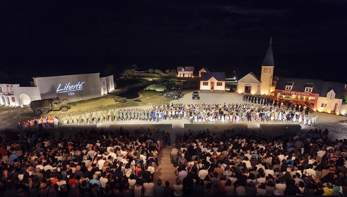 NOUVEAU Spectacle Cléry Son & Lumière : La Belle Epoque