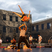 Nuit Blanche au Hangar Y- Le Plus Petit Cirque du Monde