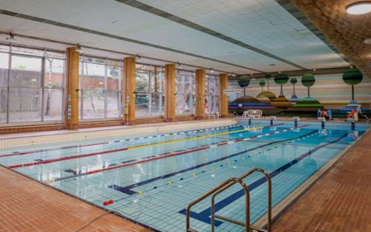 Octobre Rose à la Piscine Dunois