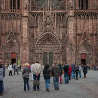 L'Office de tourisme de Strasbourg propose des visites guidées, notamment de la Cathédrale &copy; Philippe de Rexel