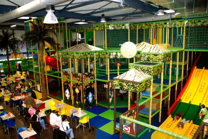 Okidok à Mulhouse est un parc de récréation qui réserve beaucoup d\'aventures pour les enfants