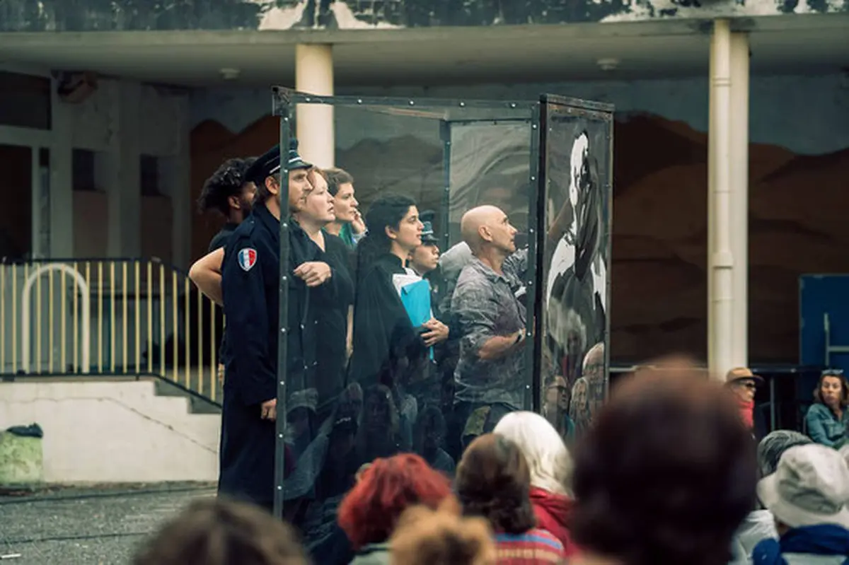 On s'échappe à Larural ! - Héroïne cie les arts oseurs