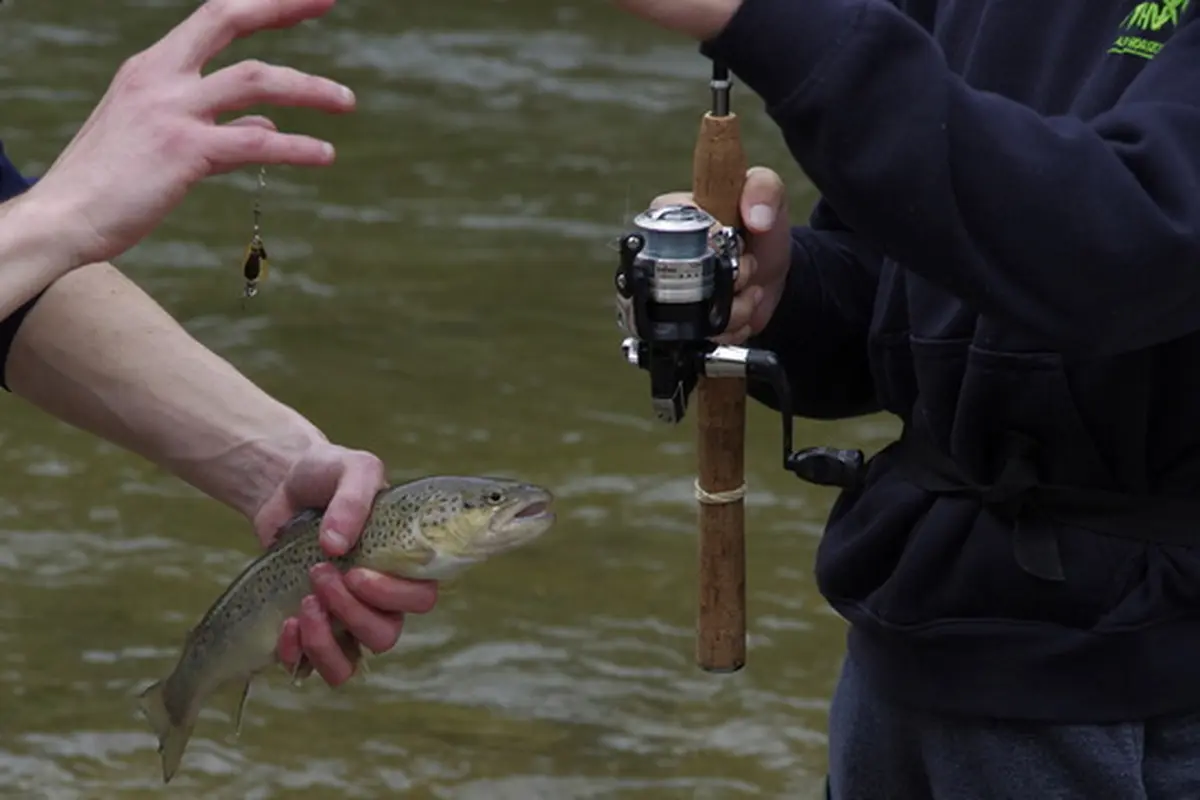 Opération  : Mon Premier Permis De Pêche 