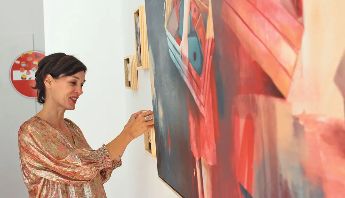 Orlinda Lavergne, dans sa galerie de la rue des Trois Rois à Mulhouse