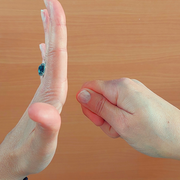 Orthosigneuse, un métier à découvrir : rencontre avec Saliha Henouaine
