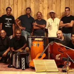 Ousanousava en tournée des festivals : le groupe réunionnais de maloya et séga à l'affiche cet été