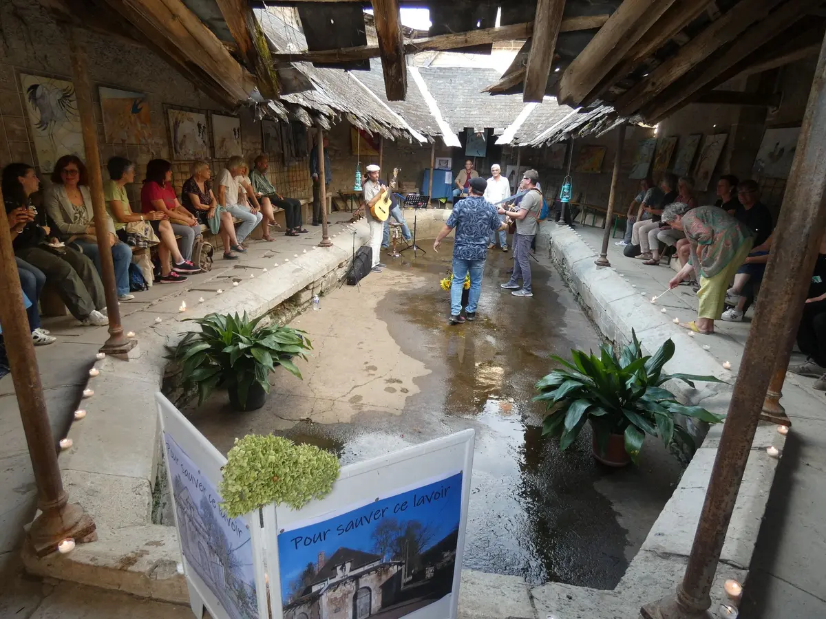 Ouverture de l'écomusée de la lavandière et inauguration des nouvelles grilles