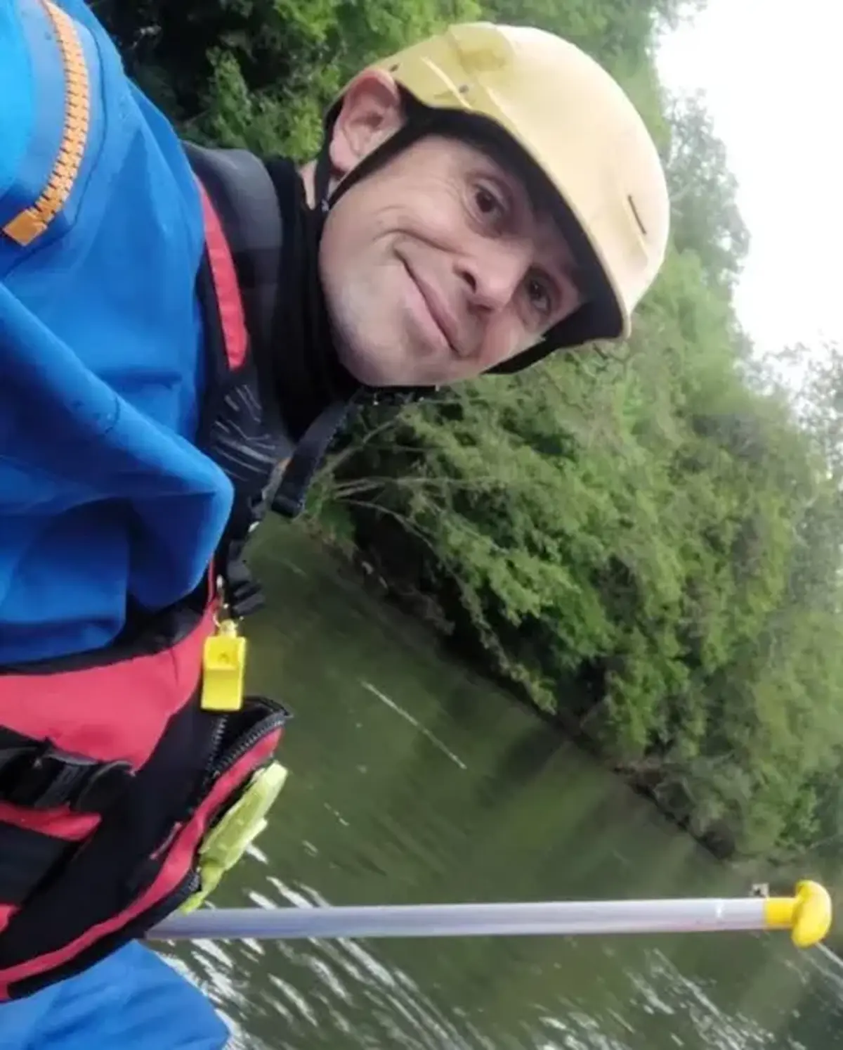 Packrafting dans les rapides des gorges du Lot