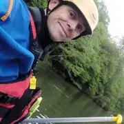 Packrafting dans les rapides des gorges du Lot