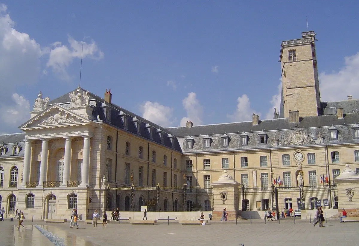 Palais des Ducs et des Etats de Bourgogne &agrave; Dijon, un b&acirc;timent incontournable &agrave; voir 