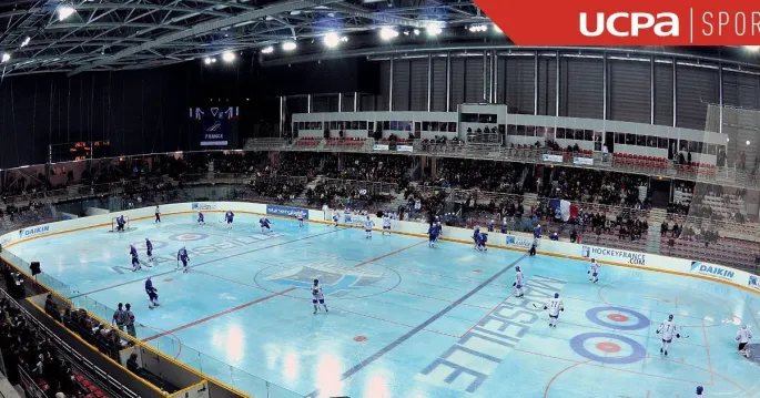 Le Palais Omnisports de Marseille accueille les matchs des équipes de hockey sur glace
