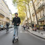 Panne de batterie en trottinette électrique ? Comment la 'Garantie Mobilité' d'April Moto vous sauve la mise ?