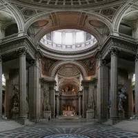 Intérieur du Panthéon &copy; Jean-Pierre Lavoie, CC BY-SA 3.0, via Wikimedia Commons