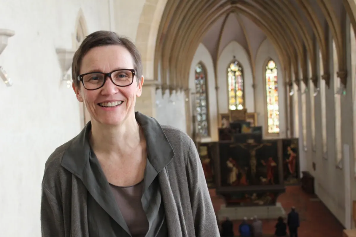 Pantxika De Paepe, conservatrice en chef du musée Unterlinden et spécialiste du retable.