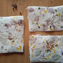 Papier fleuri