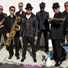 Parade Accoules Sax - 14 juillet - Paradou