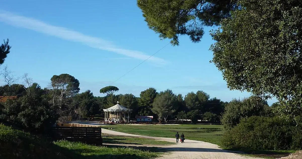 le grand parc de Figuerolles de Martigues près de Marseille