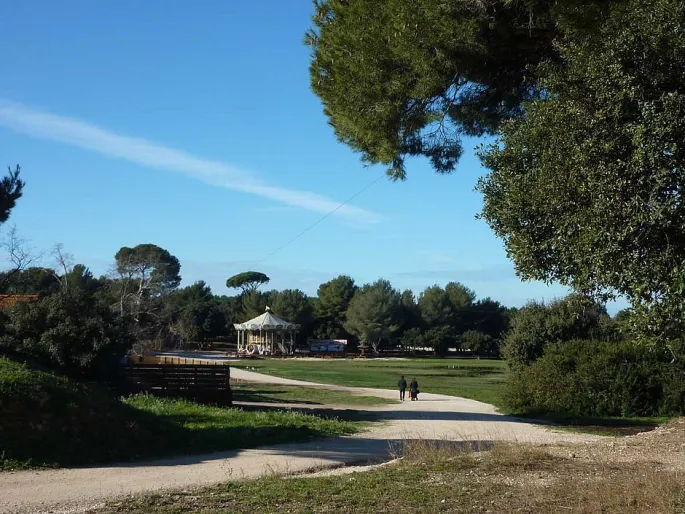 le grand parc de Figuerolles de Martigues près de Marseille