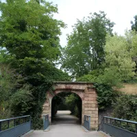 Passage par une porte de la citadelle  &copy; JDS