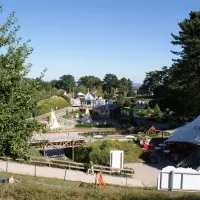 Le Parc des Combes en Bourgogne, avec ses attractions et ses trains touristiques DR