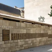 Parcours de mémoire : Découvrir les lieux de mémoire de la rafle du Vel d’Hiv