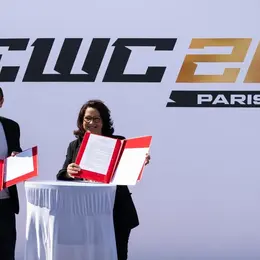 Paris accueille l'Esports World Cup 2026 pour la première fois et les Français vont vivre un été historique avec plus de 2 000 joueurs venus de 100 pays