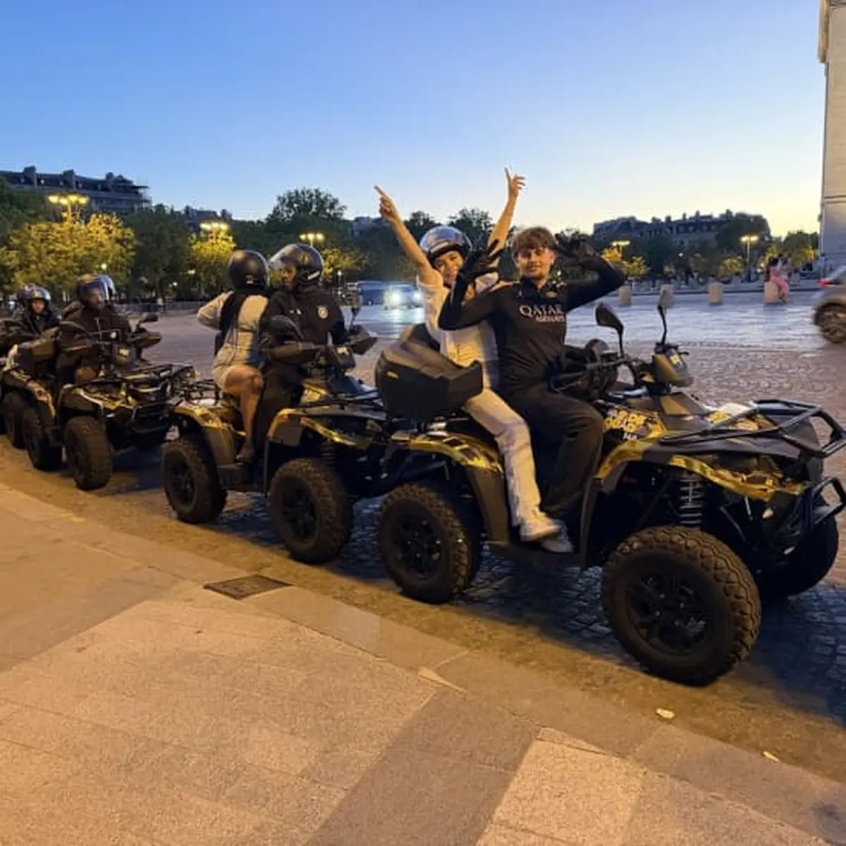 Paris en Quad : Tour Eiffel, Champs-Élysées… – Visite guidée 1h30