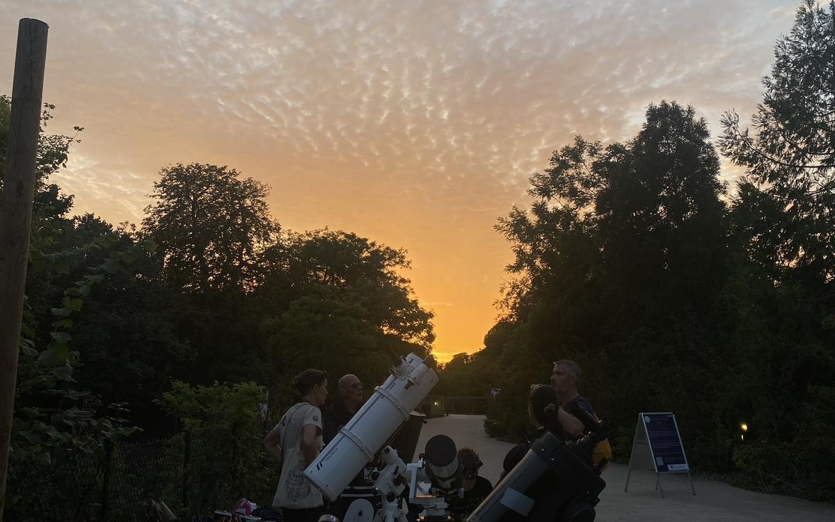 Paris sous les étoiles : 22 soirées gratuites d'observation du ciel