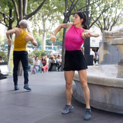 Paris Sportives : Danse sur la place Marek Edelman