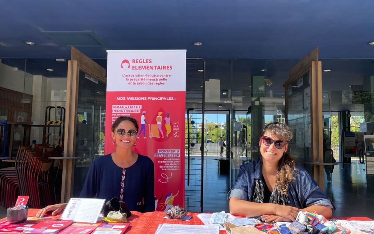 Stand de sensibilisation animé par Règles élémentaires