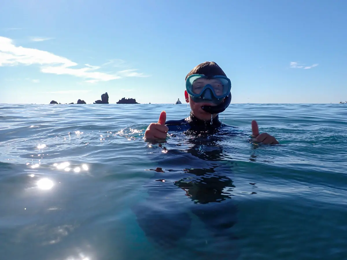 Pas besoin de partir aux Caraïbes : les 12 plus beaux spots de snorkeling en France