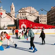 Patinoire et piste de luge
