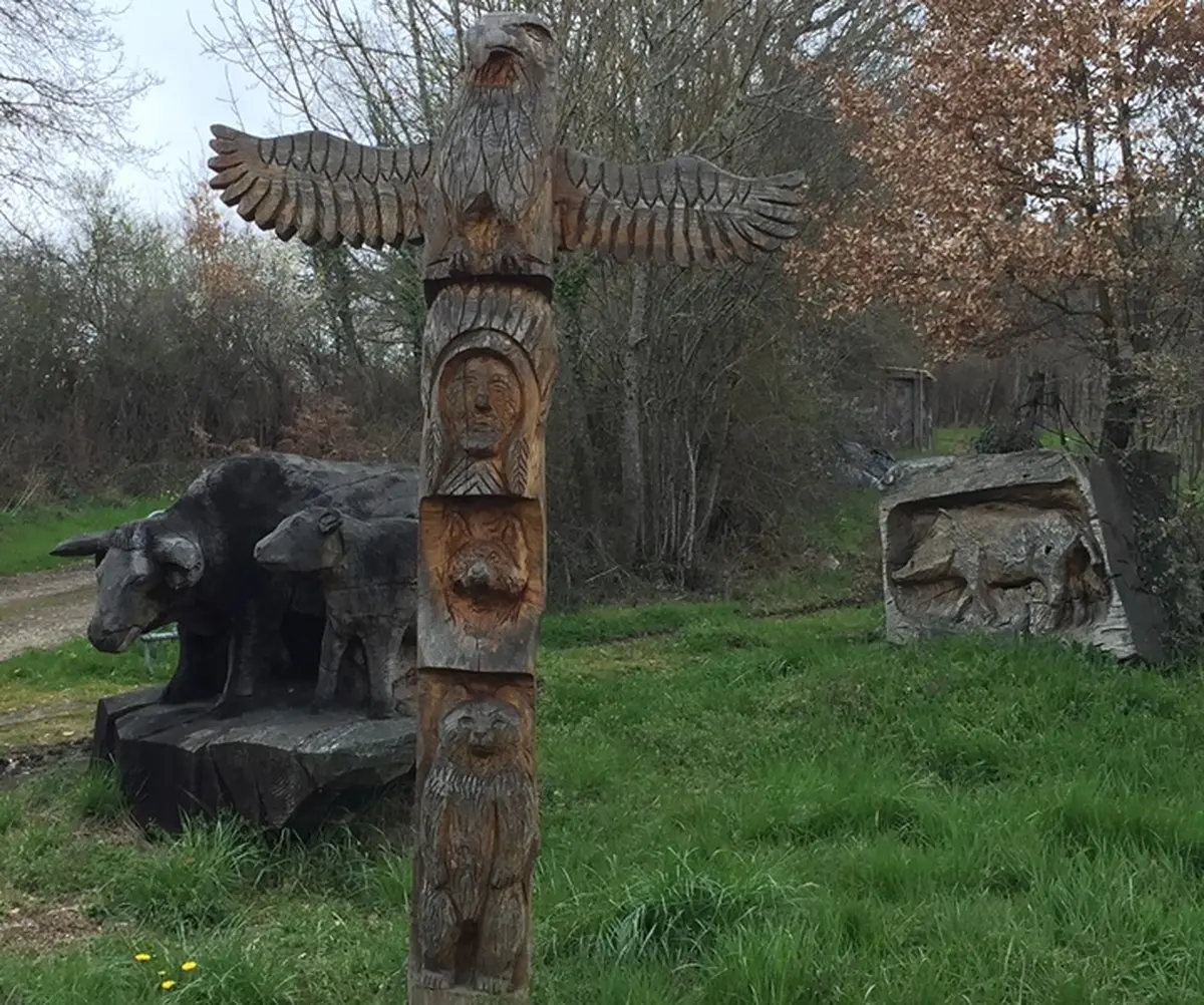 Patrick Van Ingen : sculpteur sur bois à la tronçonneuse