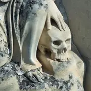 Patrimoine sur le pouce - Symboles au cimetière du nord