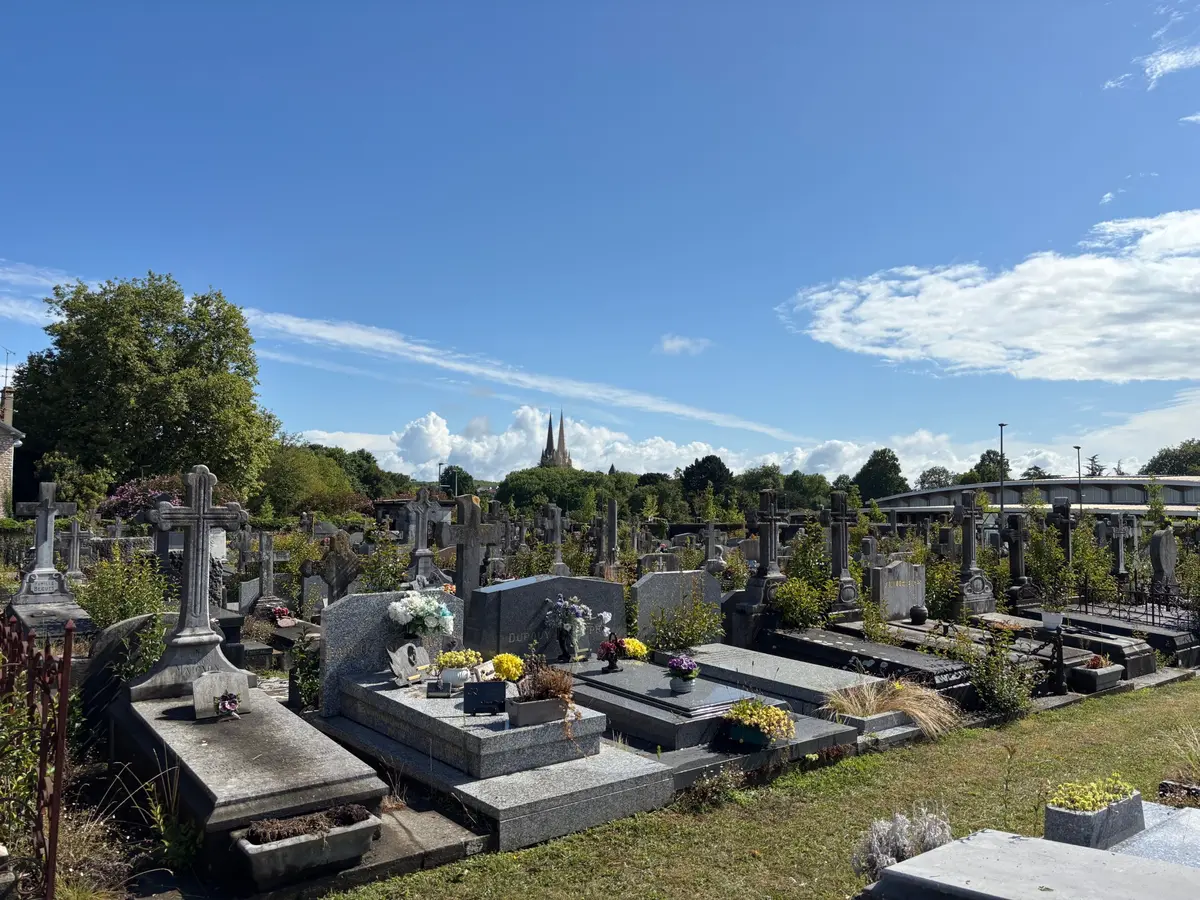 Pause Patrimoine : le cimetière Saint-Léon