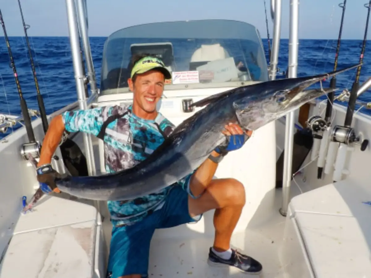 Pêche en mer en bateau au départ du Golfe-Juan (06)